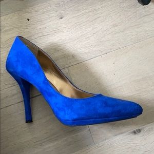 BCBG Blue suede heels